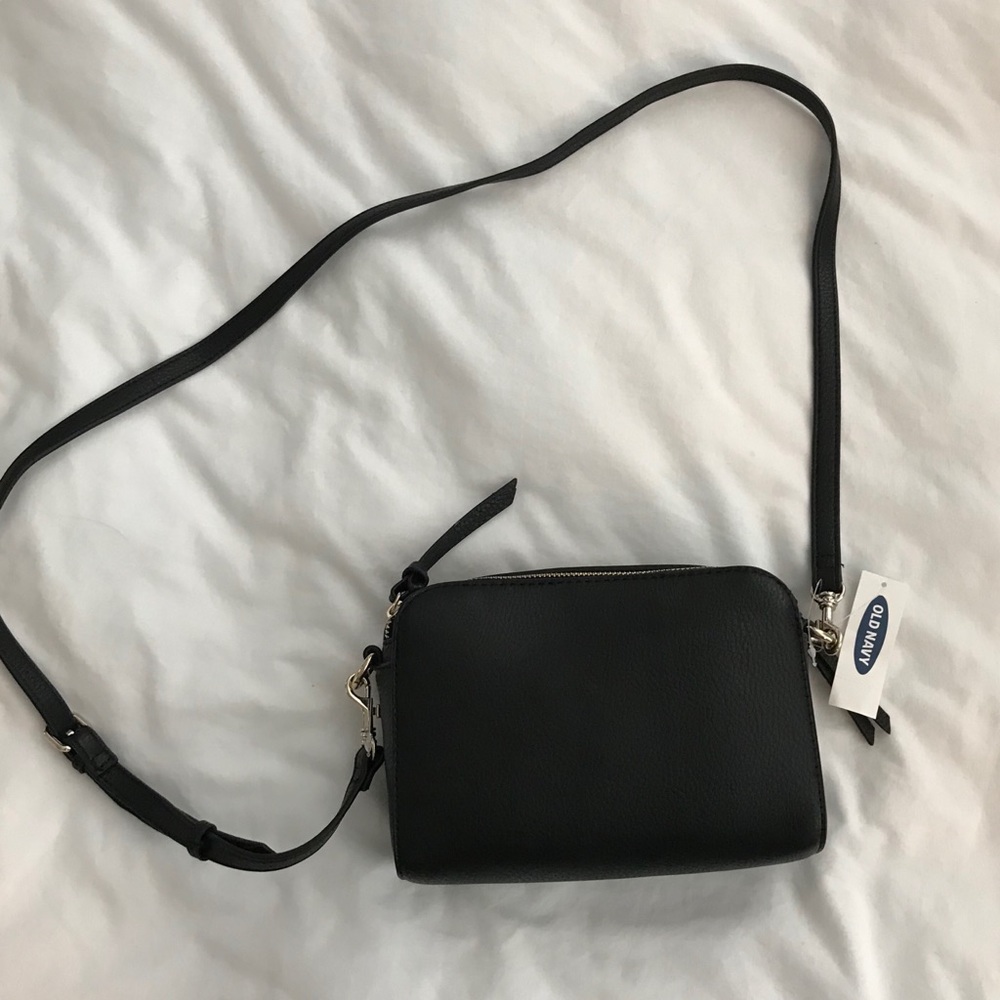 🆕 Old Navy Clutch